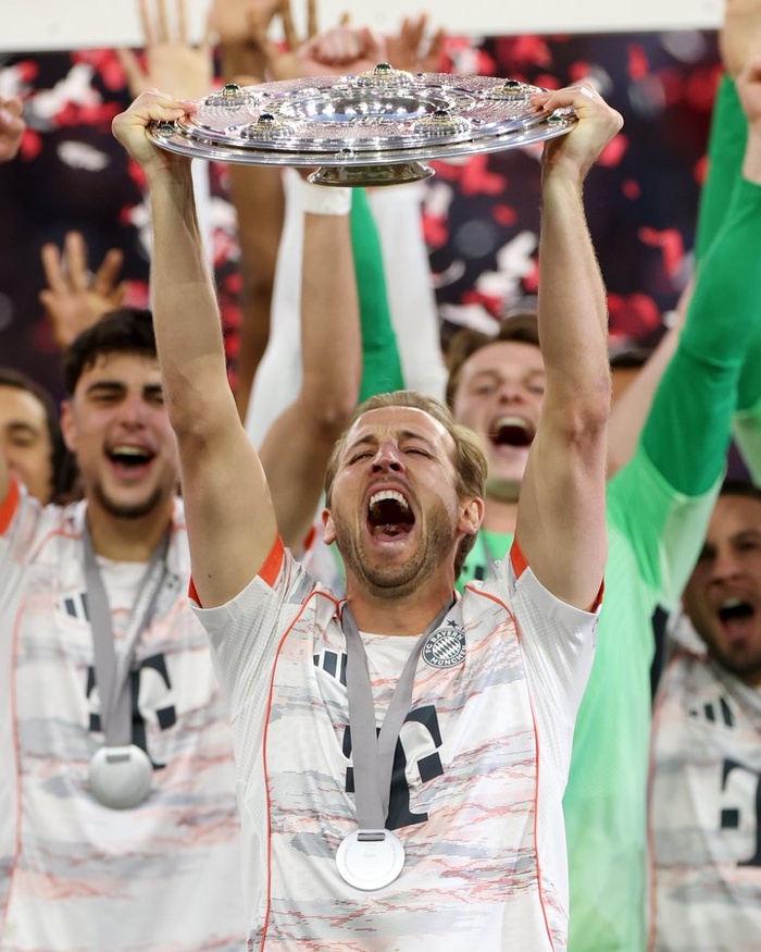 Bundesliga : Le Bayern honore son titre et le départ de Muller