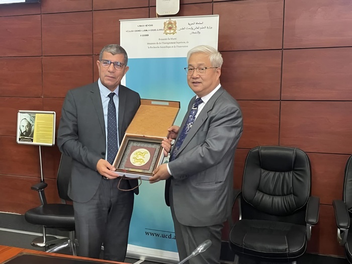 Coopération universitaire Maroc-Chine : l'UCD et la XUT scellent un partenariat stratégique Coopération universitaire Maroc-Chine : l'UCD et la XUT scellent un partenariat stratégique