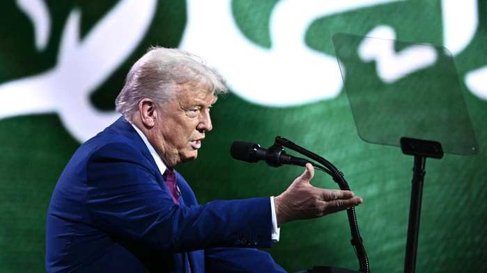 Trump annonce la levée des sanctions contre la Syrie Trump annonce la levée des sanctions contre la Syrie