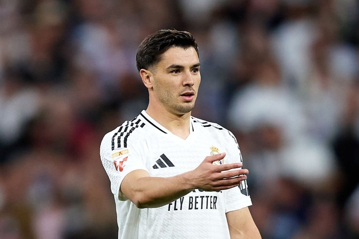 Real Madrid : Brahim Díaz incertain face à Majorque, l’effectif décimé inquiète Real Madrid : Brahim Díaz incertain face à Majorque, l’effectif décimé inquiète