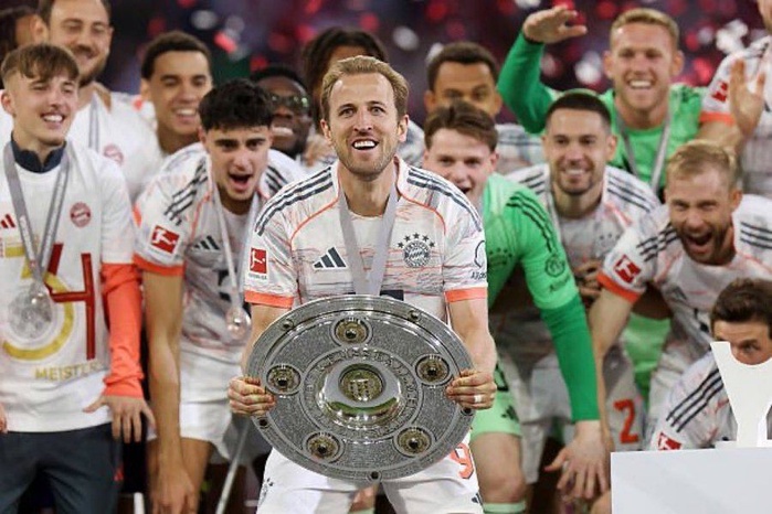 LE PREMIER POUR KANE ! LE PREMIER POUR KANE !