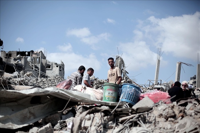 Gaza : 153 morts en 24h dans des frappes israéliennes Gaza : 153 morts en 24h dans des frappes israéliennes