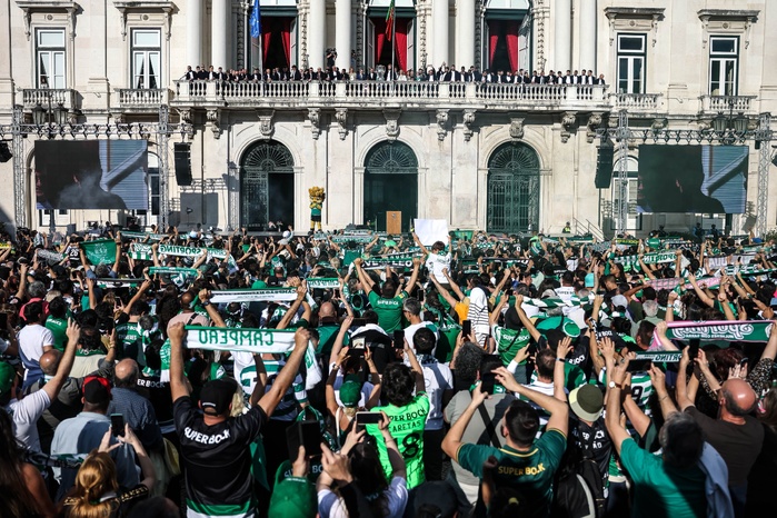 Liga Portugal : Sporting champion. Benfica dauphin !
