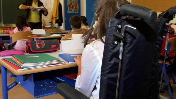Décrochage scolaire : Griefs des parents d’enfants en situation de handicap Décrochage scolaire : Griefs des parents d’enfants en situation de handicap