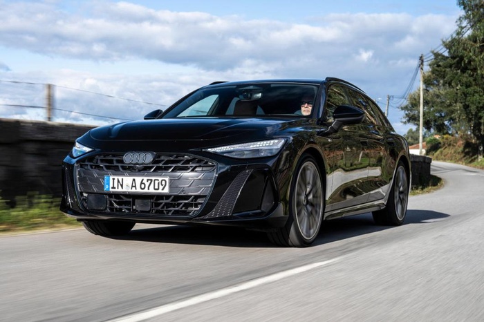 Break - Audi A6 Avant 2.0 TDI quattro S line, sixième génération mais comme « Avant » Break - Audi A6 Avant 2.0 TDI quattro S line, sixième génération mais comme « Avant »