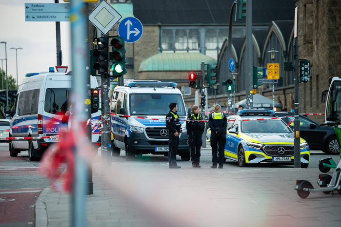 18 blessés dans une attaque au couteau en Allemagne 18 blessés dans une attaque au couteau en Allemagne