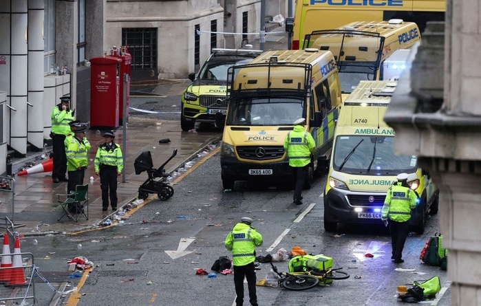 Liverpool : La parade du sacre vire au drame ! Liverpool : La parade du sacre vire au drame !