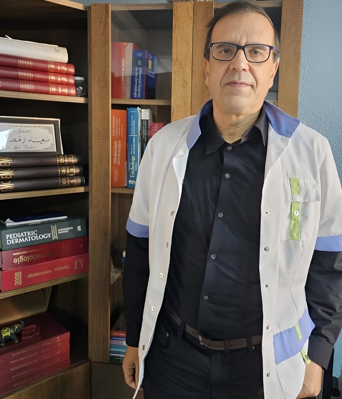 El Jadida : « Cosmétiques tueurs : le cri d’alarme du dermatologue Said Ramdani contre un trafic empoisonnant » El Jadida : « Cosmétiques tueurs : le cri d’alarme du dermatologue Said Ramdani contre un trafic empoisonnant »