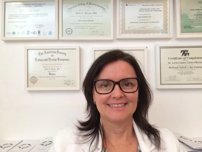 Pr Lucia OLIVEIRA, invitée d’honneur du Congrès mondial de coloproctologie à Tanger.