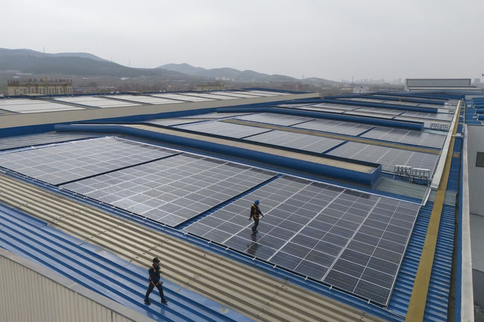 AIE : Les investissements mondiaux dans l'énergie devraient atteindre un niveau record en 2025