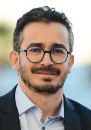 Enseignant chercheur à la Faculté des sciences de l’Université Chouaib Doukkali, spécialisé en entomologie, Pr Ahmed Taheri répond à nos questions. Enseignant chercheur à la Faculté des sciences de l’Université Chouaib Doukkali, spécialisé en entomologie, Pr Ahmed Taheri répond à nos questions.