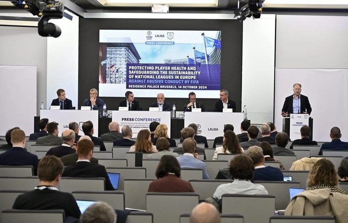 Plainte contre la FIFA : FIFPRO Europe, European Leagues et La Liga saisissent Bruxelles Plainte contre la FIFA : FIFPRO Europe, European Leagues et La Liga saisissent Bruxelles