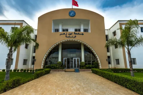 Scandale des diplômes à Agadir : Le président de l’Université Ibn Zohr relevé de ses fonctions Scandale des diplômes à Agadir : Le président de l’Université Ibn Zohr relevé de ses fonctions