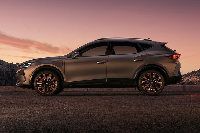 SUV sportif - Cupra Formentor 2025, moderne et agressif SUV sportif - Cupra Formentor 2025, moderne et agressif