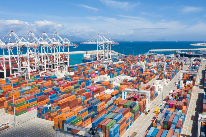 Commerce extérieur : Le Maroc vise 80 milliards de dirhams d’exportations supplémentaires d’ici 2027 Commerce extérieur : Le Maroc vise 80 milliards de dirhams d’exportations supplémentaires d’ici 2027