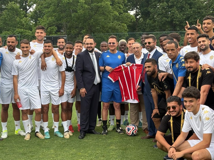 Coupe du Monde des Clubs : Youssef Amrani rend visite au Wydad Coupe du Monde des Clubs : Youssef Amrani rend visite au Wydad