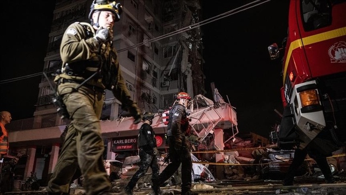 Israël-Iran : Troisième jour consécutif d’embrasement Israël-Iran : Troisième jour consécutif d’embrasement