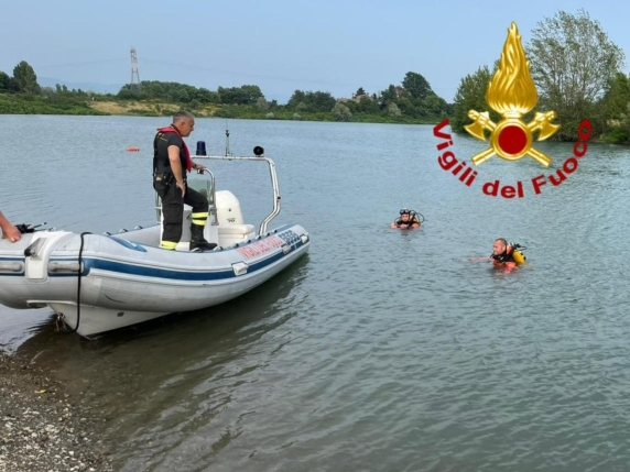 Italie : décès tragique d’un enfant marocain de 10 ans noyé dans le lac de Bilancino Italie : décès tragique d’un enfant marocain de 10 ans noyé dans le lac de Bilancino