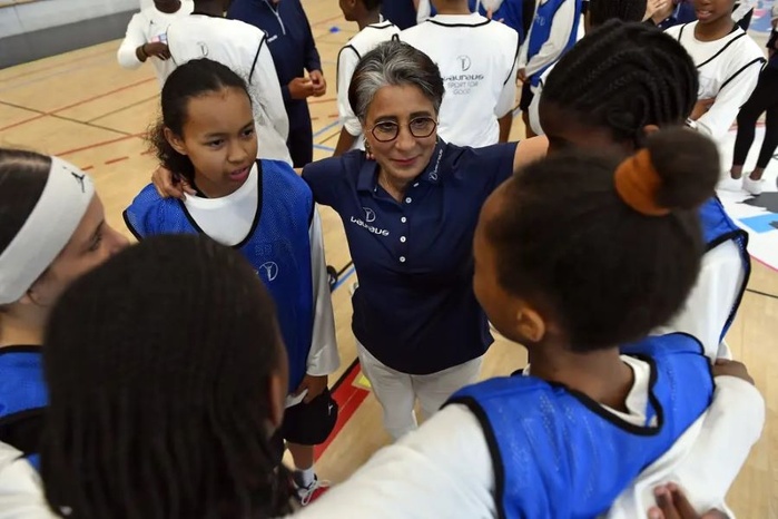 Sport féminin : Pour N. El Moutawakel, la CAN (f) Maroc 24 doit être un levier pour l’émancipation des femmes dans le sport Sport féminin : Pour N. El Moutawakel, la CAN (f) Maroc 24 doit être un levier pour l’émancipation des femmes dans le sport