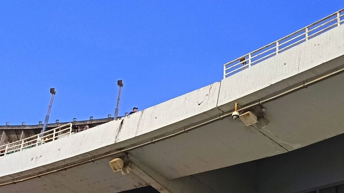 Algérie : Trois morts et 74 blessés lors de la célébration du titre du Mouloudia Algérie : Trois morts et 74 blessés lors de la célébration du titre du Mouloudia