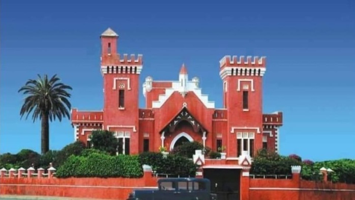 El Jadida : APPEL URGENT POUR LE CLASSEMENT DU "PALAIS ROUGE", TRÉSOR HISTORIQUE MENACÉ El Jadida : APPEL URGENT POUR LE CLASSEMENT DU "PALAIS ROUGE", TRÉSOR HISTORIQUE MENACÉ