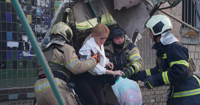 Guerre en Ukraine : Bombardements sur Kiev et sa région Guerre en Ukraine : Bombardements sur Kiev et sa région