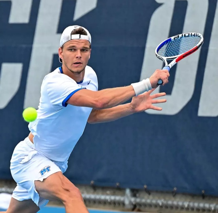 Le Néerlandais Stijn capable de créer la surprise. Le Néerlandais Stijn capable de créer la surprise.