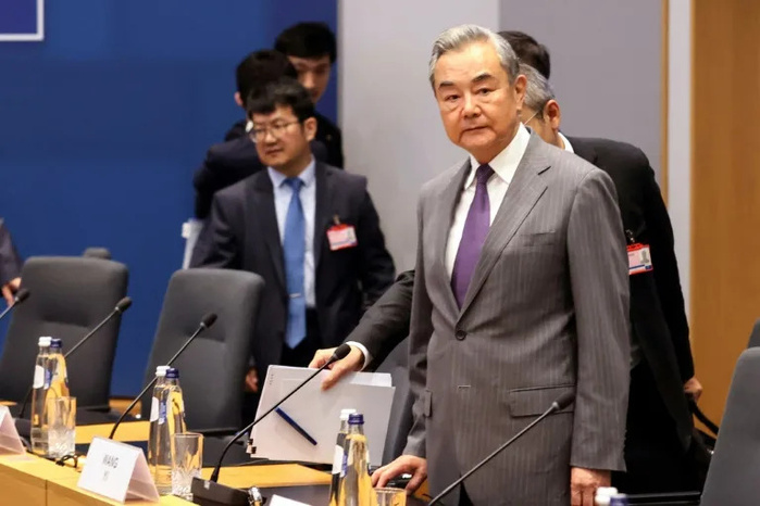 Chine-UE : Pékin appelle Bruxelles à éviter "la confrontation" Chine-UE : Pékin appelle Bruxelles à éviter "la confrontation"