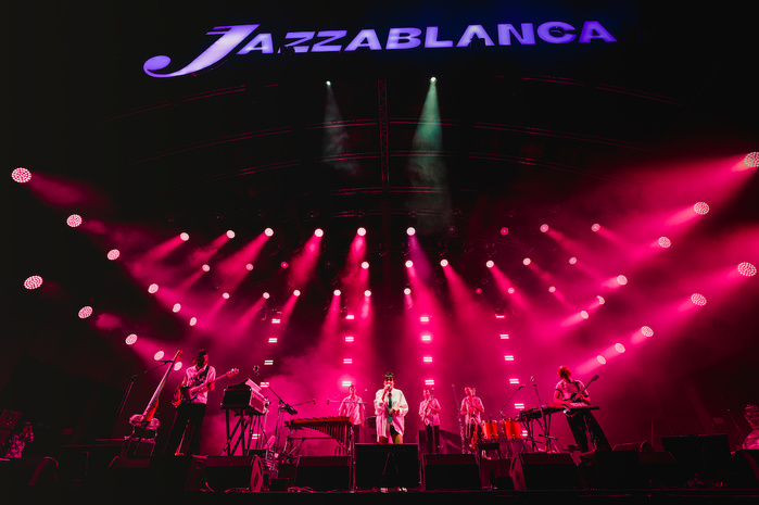 Caravan Palace, samedi 5 juillet à Jazzablanca, sur la scène Casa Anfa.