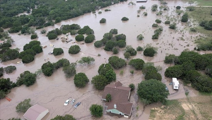 Le bilan des victimes des inondations au Texas atteint 67 morts Le bilan des victimes des inondations au Texas atteint 67 morts