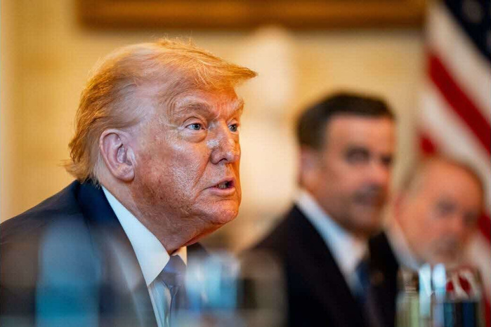 Trump promet d'envoyer plus d'armes à l'Ukraine Trump promet d'envoyer plus d'armes à l'Ukraine