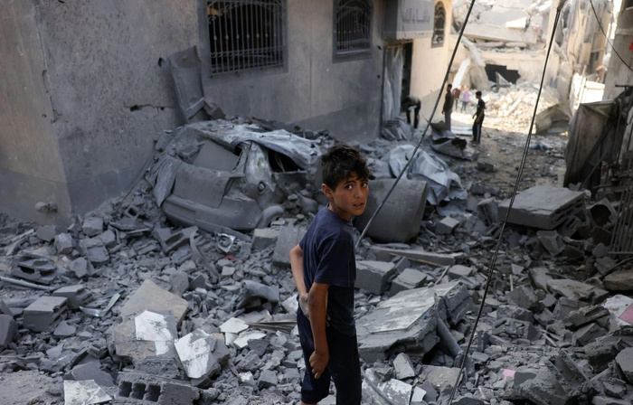 Gaza: la Défense civile fait état de 52 personnes tuées par l'armée israélienne Gaza: la Défense civile fait état de 52 personnes tuées par l'armée israélienne