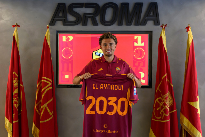 C’est officiel : Neil El Aynaoui rejoint l’AS Roma avec un contrat jusqu’en 2030 C’est officiel : Neil El Aynaoui rejoint l’AS Roma avec un contrat jusqu’en 2030