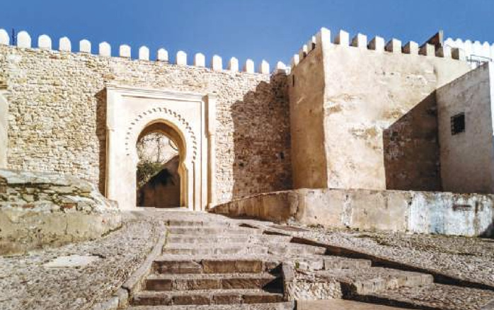 Rétro-Verso : Mosquée de la Kasbah de Tanger, fleuron de la reconquête spirituelle