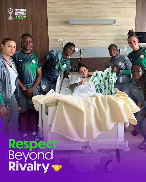 CAN (f) Maroc 24 : Soutien des Super Falcons à Gabriela Salgado après sa blessure en demi-finale CAN (f) Maroc 24 : Soutien des Super Falcons à Gabriela Salgado après sa blessure en demi-finale