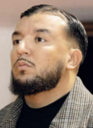Secrétaire général et chercheur associé à NejMaroc (Centre Marocain de Recherche sur la Globalisation),Yassine El Yattioui répond à nos questions. Secrétaire général et chercheur associé à NejMaroc (Centre Marocain de Recherche sur la Globalisation),Yassine El Yattioui répond à nos questions.