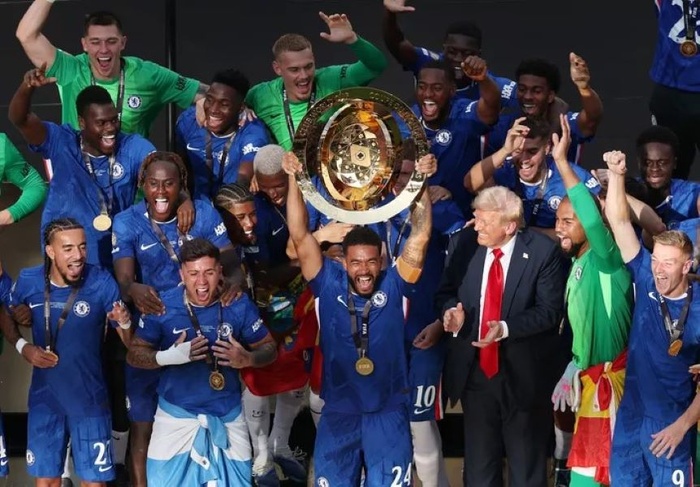 Mondial des clubs : la FIFA retire rétroactivement le titre de « champion du monde » à onze clubs ! Mondial des clubs : la FIFA retire rétroactivement le titre de « champion du monde » à onze clubs !