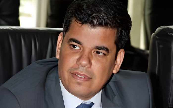 Interview avec Rachid Essedik : « Instaurer une culture de la citoyenneté ne relève pas uniquement de l’État » Interview avec Rachid Essedik : « Instaurer une culture de la citoyenneté ne relève pas uniquement de l’État »