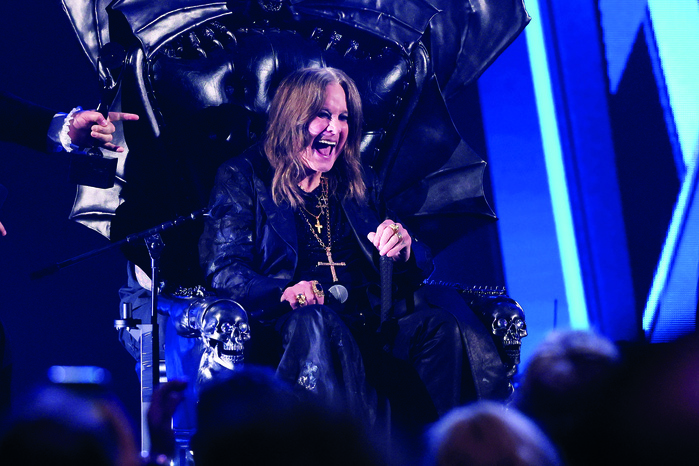 Jeune, il est fan des… Beatles. Jeune, il est fan des… Beatles.