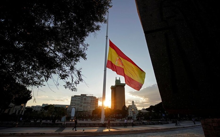 Espagne : Certains élus auraient falsifié leurs CV Espagne : Certains élus auraient falsifié leurs CV