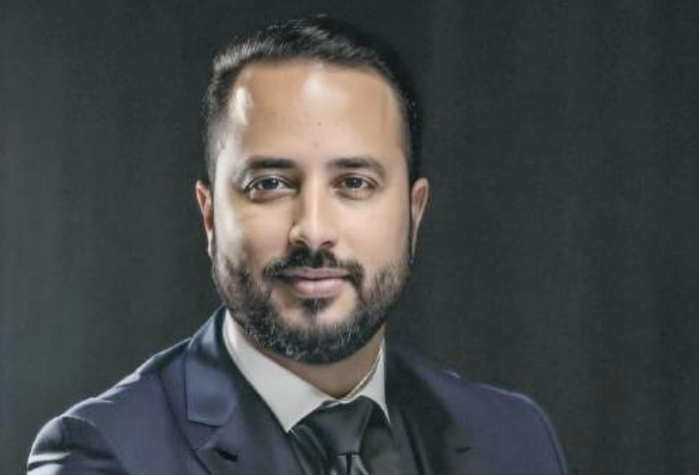 Expert en Affaires publiques Expert en Affaires publiques