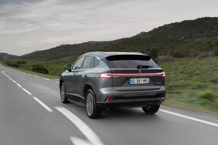 SUV hybride rechargeable - MG EHS PHEV, le trouble-fête SUV hybride rechargeable - MG EHS PHEV, le trouble-fête