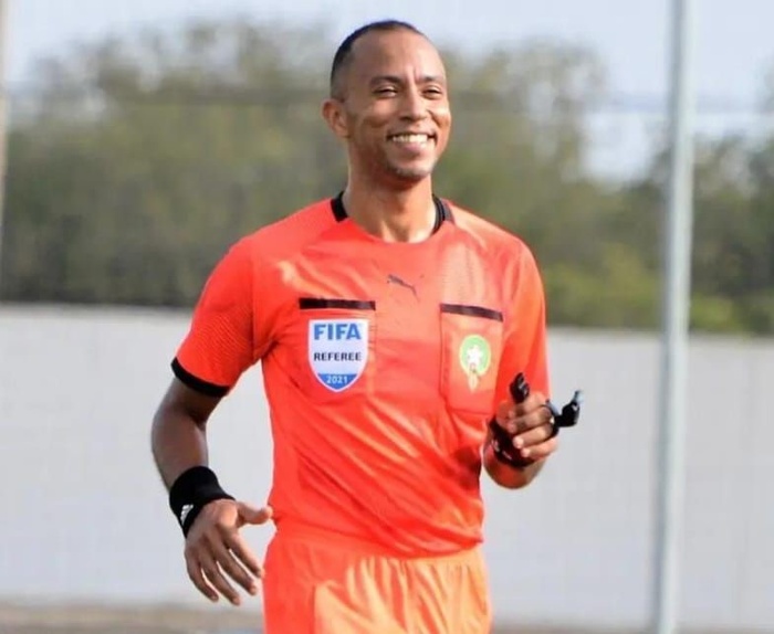 Mustapha Kechcchaf arbitre principal d'Afrique du Sud vs Guinée-Bissau Mustapha Kechcchaf arbitre principal d'Afrique du Sud vs Guinée-Bissau