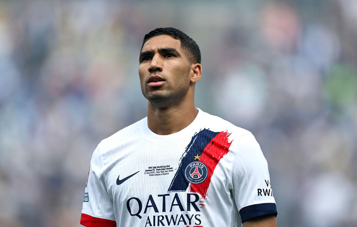 Achraf Hakimi mérite le Ballon d’Or… mais le PSG dit non Achraf Hakimi mérite le Ballon d’Or… mais le PSG dit non