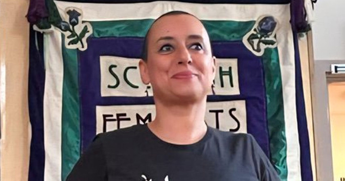 Ibtissame Lachgar placée en garde à vue suite à un poste blasphématoire Ibtissame Lachgar placée en garde à vue suite à un poste blasphématoire