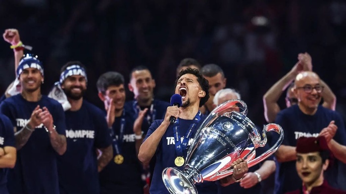 Médias - Goal / "La couronne et le collectif : Le faux pas du PSG dans la course au Ballon d'Or" Médias - Goal / "La couronne et le collectif : Le faux pas du PSG dans la course au Ballon d'Or"