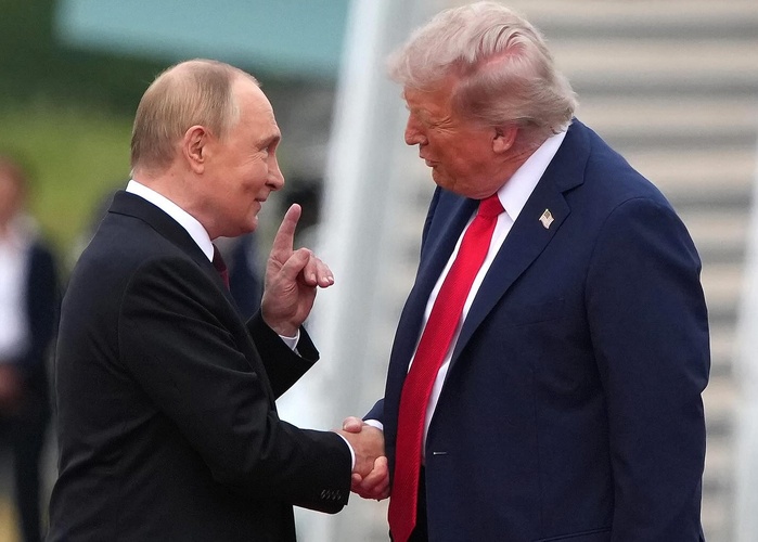 Guerre en Ukraine : Ce qu'il faut retenir de la rencontre Trump-Poutine Guerre en Ukraine : Ce qu'il faut retenir de la rencontre Trump-Poutine