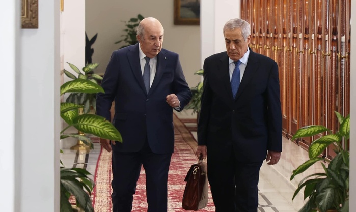 Algérie : Mystérieux limogeage du premier ministre Nadir Larbaoui par le président Tebboune Algérie : Mystérieux limogeage du premier ministre Nadir Larbaoui par le président Tebboune