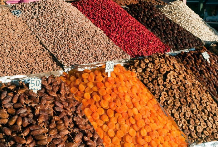 El Jadida célèbre l’Aïd Al Mawlid : quand les fruits secs deviennent mémoire et partage (Reportage) El Jadida célèbre l’Aïd Al Mawlid : quand les fruits secs deviennent mémoire et partage (Reportage)