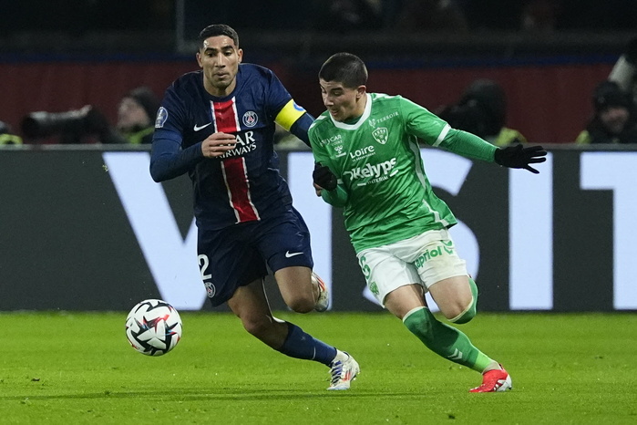 Officiel : Bouchouari signe à Trabzonspor Officiel : Bouchouari signe à Trabzonspor